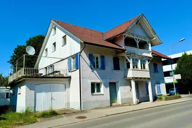 Zentral gelegenes Investorenprojekt, Haus mit 5 Wohnungen plus einem Bungalow in attraktiver Lage!