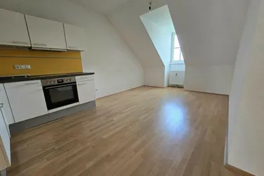 Stilvolle Dreizimmerwohnung - Eggenberg! Jetzt mieten!