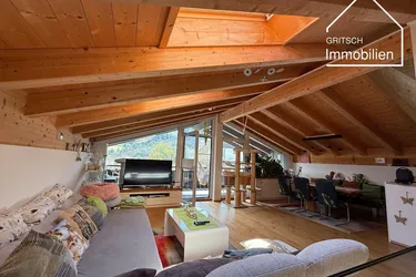 HALL - Exklusive Maisonette - Dachgeschosswohnung mit Südterrasse
