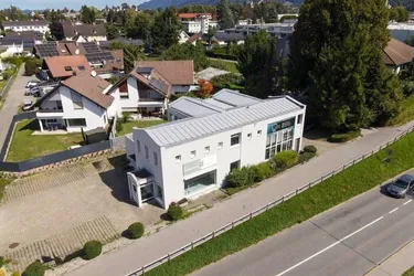 Attraktives Gewerbeobjekt mit Eigennutzung und vermietbaren Flächen – Sichtbarkeit &amp; Eleganz vereint