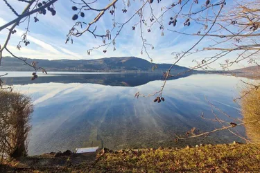 Privater Badeplatz am Attersee – Sonnenuntergänge im Alleineigentum genießen