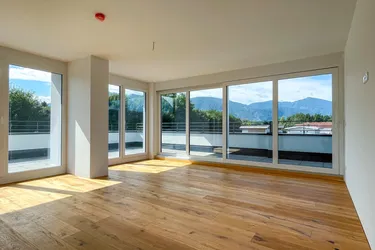 Traumhafte Penthouse-Wohnung mit Panoramablick