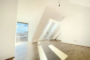 Sonniges Townhouse mit Terrasse – stilvoll wohnen mit Freiraum