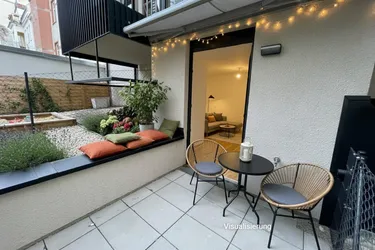 Terrasse zum Innenhof genießen – nahe AKH &amp; U6!