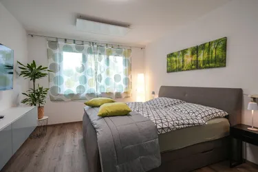 INNSBRUCK-AMRAS: RUHIGE, TOP SANIERTE WOHNUNG MIT 3,5 ZIMMERN UND ALPENPANORAMA