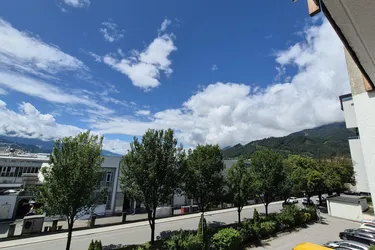 Traumwohnung in Schwaz: Vollsaniert, 4 Zimmer, Balkon
