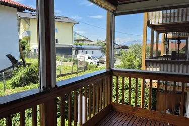 Wohnung mit Balkon, Gemeinschaftsgarten, AAP und Garage in Axams