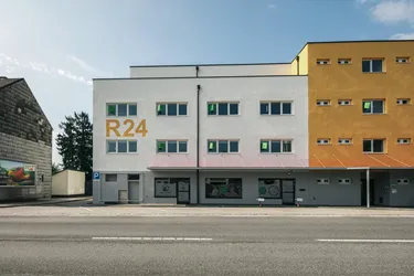 R24 - Top 8 - Praxisräumlichkeiten mit Bürobereich in 3300 Amstetten