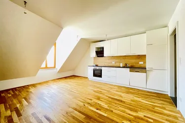 Modernes Wohnen direkt am Hauptplatz – stilvolle Mietwohnung im Zentrum von Feldbach!