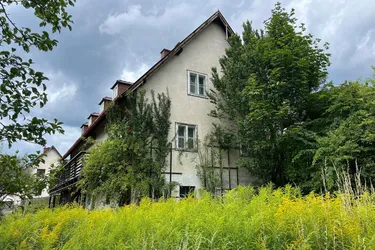 Ruheoase in den Bergen - Doppelhaushälfte mit großem Garten in Knappenberg