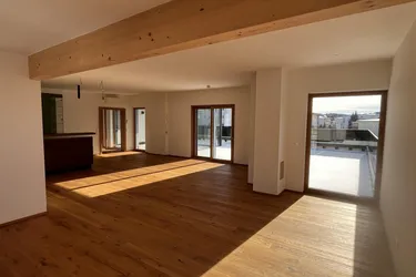 Penthousewohnung mit 85 m² Süd West Terrasse und Wintergarten in Treibach-Althofen