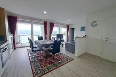 Traumhafte 3-Zimmer-Wohnung mit Loggia in Aussichtslage - Ihr neues Zuhause wartet!