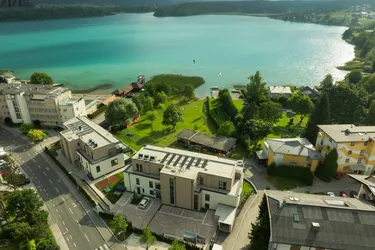 Exklusive Gartenwohnung mit himmlischem See- und Bergpanorama