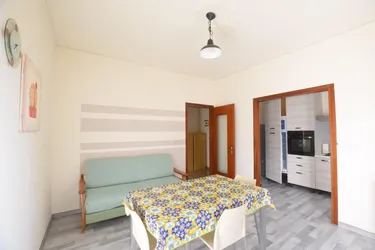 Traumhaftes Zweifamilienhaus in Peschiera del Garda - Perfekt für Familien und Kapitalanleger!