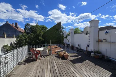 153m² Altbaujuwel mit 29m² Terrasse für Menschen mit Sinn für das Besondere