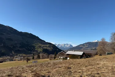 Exklusives Baugrundstück mit Kaiserblick und baureifer Werkplanung für ein Luxus-Chalet in Jochberg