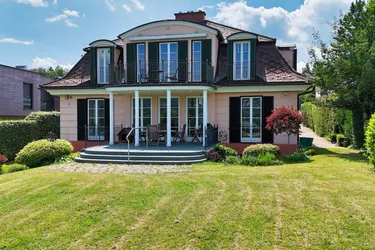 Villa in Bestlage mit Blick auf Wörthersee und Veldener Bucht