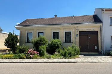 Hier wartet Ihr zukünftiges Wohnjuwel auf den letzten Feinschliff | 943 m² Grund | € 182.500,-