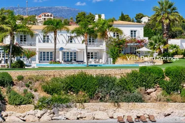 Villa Palm Springs in Porto Heli