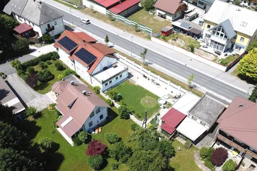 Doppelhaus mit Charme – Zwei Wohneinheiten, ein Garten, viele Möglichkeiten