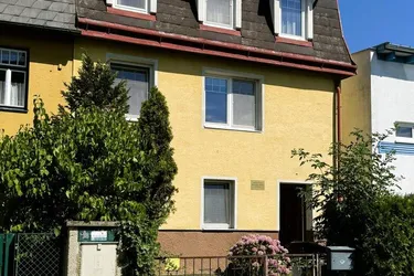 Familienidylle in Hietzing – Ihr neues Zuhause mit 713 m² Garten in absoluter Ruhelage