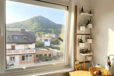 Großzügige 5-Zimmer Eigentumswohnung mit zwei sonnigen Loggien und einzigartigem Salzburg-Panorama