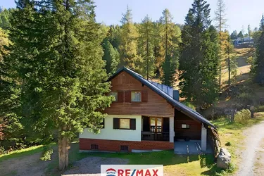 Großzügiges Almhaus in Toplage und alpiner Lebensqualität