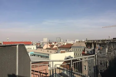 Dachgeschosswohnung in 1100 Wien: 4 Zimmer, Balkon, modern und großzügig! nur 399.000,-