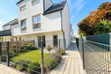 Modernes Reihenhaus mit Garten, Dachstudio &amp; großzügigem Keller in ruhiger Lage in Wien 1220