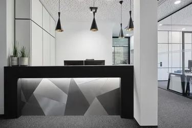 Premium-Büro in Kitzbühel in Top-Lage. Co-Working möglich.