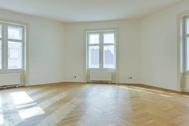 Modernes Büro in repräsentativem Stilaltbau - 7 Zimmer - klimatisiert - Garage