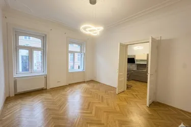 Sanierte 4-Zimmer Altbauwohnung in unmittelbarer Nähe zum Museumsquartier