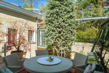 Stilvoll leben &amp; arbeiten – Townhouse mit Geschichte im Herzen von Klosterneuburg