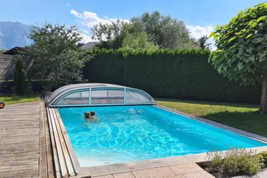 XL-Nutzung, Top-Ausstattung: Villa in Wals-Käferheim