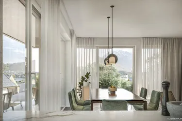 TOP09 Exklusive Wohnung mit Blick auf Schloss Orth &amp; Traunsee