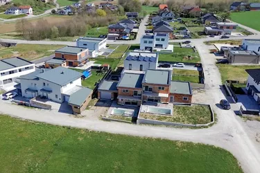 Ihr Traumhaus mit Pool - Rohbau Plus oder schlüsselfertig möglich (1 Einheit bereits reserviert)