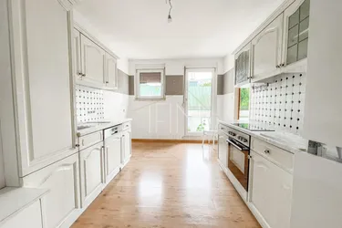 4-Zimmer-Wohnung mit Balkon und Gemeinschaftsgarten