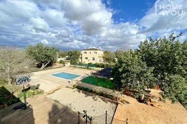 Ferienoase: Villa mit Vermietlizenz, Pool, Garten, Brunnen, Obstbäume &amp; mehr - Perfekte Idylle!