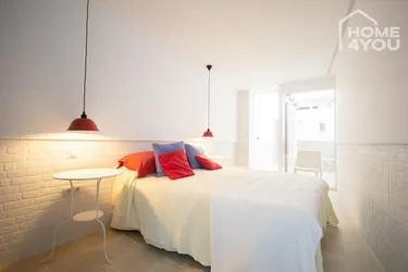 Modernes Stadthaus mit Duplex &amp; Gästeapartment, 228m², 3 SZ, 3 Bäder, Terrassen, Klima, Investment