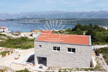 Top-Angebot – Moderne Steinhaus mit Meerblick!