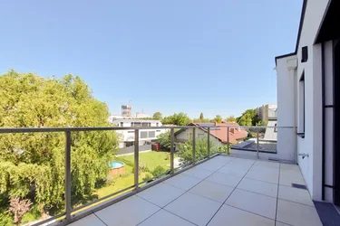 TRAUMHAFTER ERSTBEZUG NÄHE DONAUZENTRUM! 3-ZIMMER-WOHNUNG MIT BALKON