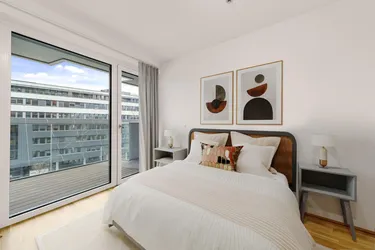 Kurzzeitmiete: 3-Zimmer Wohnung Large (möbliert) mit Zugang zu Fitness, Co-Working, Dachterrasse, Kinoraum