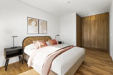 Kurzzeitmiete: 2-Zimmer Wohnung Extra Large (möbliert) mit Zugang zu Fitness, Co-Working, Dachterrasse, Kinoraum