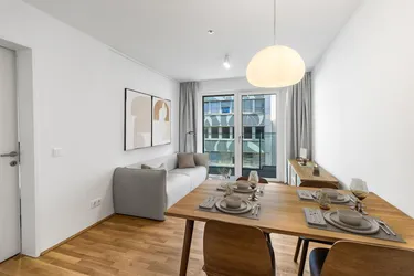 Kurzzeitmiete: 2-Zimmer Wohnung Standard (möbliert) mit Zugang zu Fitness, Co-Working, Dachterrasse, Kinoraum