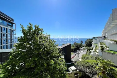 Opatija Zentrum, Wohnung 139 m2, mit Garage, 50m vom Meer