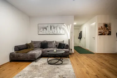 ### NEUER PREIS ### Neubau-Traum: Helle 2-Zimmer-Wohnung mit Balkon &amp; Top-Ausstattung