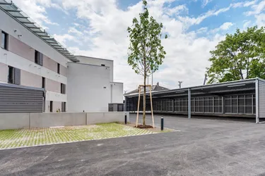 Parkplätze in Bahnhofsnähe zu Vermieten
