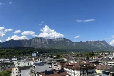 Zentral gelegene 3-Zimmer-Wohnung in Tirol – Gepflegt, lichtdurchflutet und mit Balkon