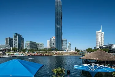 DC-TowerArbeiten mit dem besten Blick über Wien