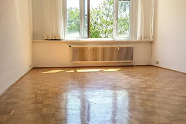 100% im Grünen - Sonnige 3 Zimmer mit Loggia